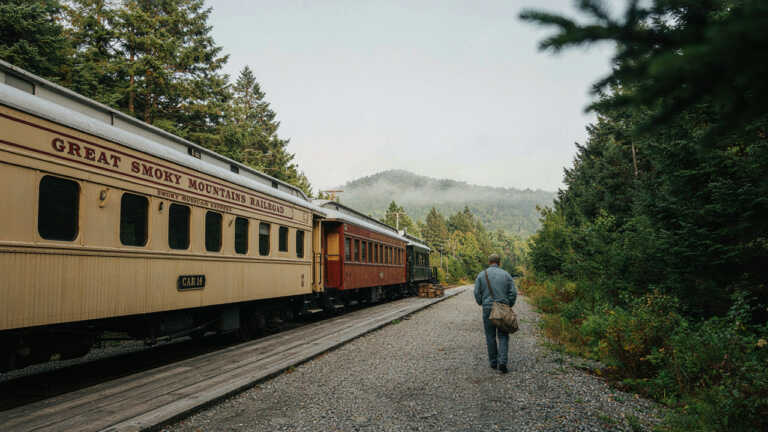 Great Smoky Mountains Railroad – Through the Appalachian Mountains